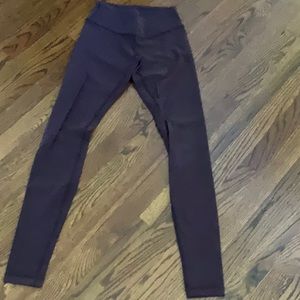 Lululemom leggings in burgundy …worn once